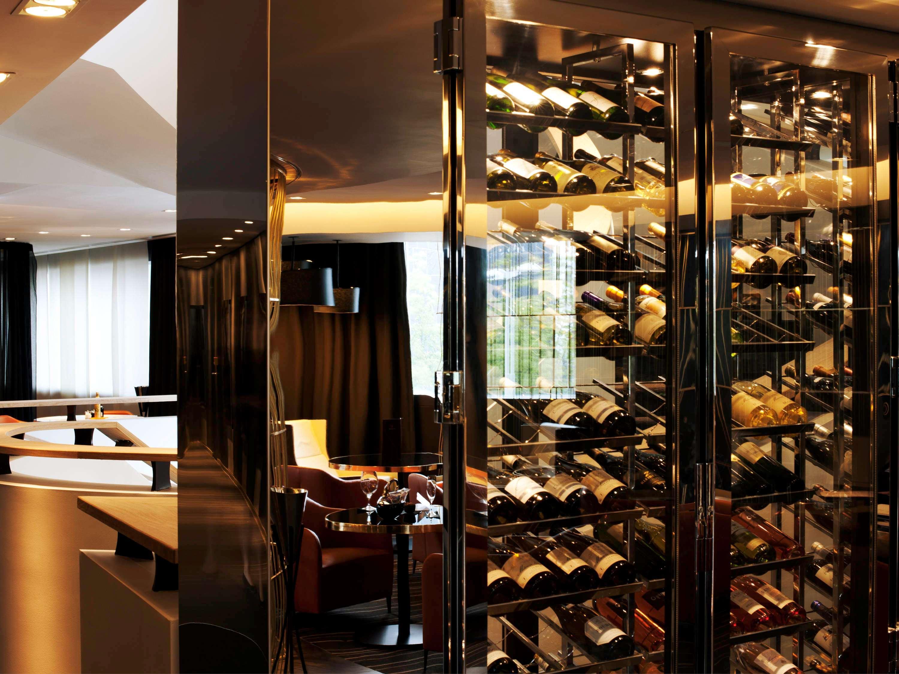 Pullman Centre Midi Hotel 4*