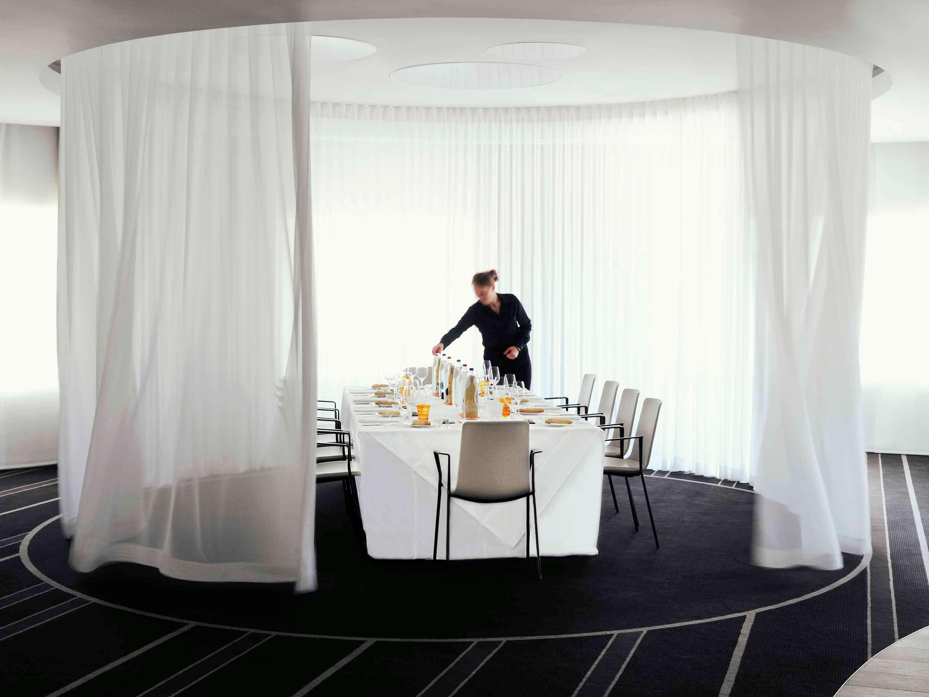 Hotel Pullman Brussels Centre Midi